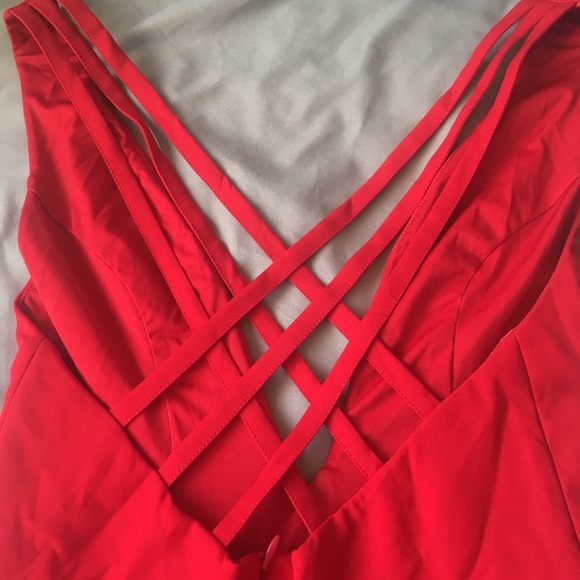 NBD red multi strap back - Picture 3 of 4